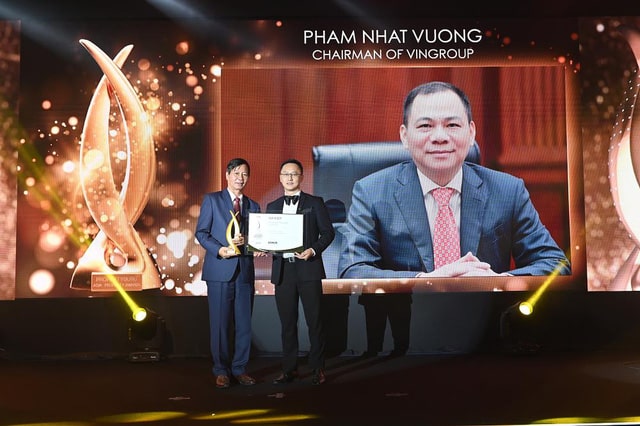 Mr Pham Nhat Vuong